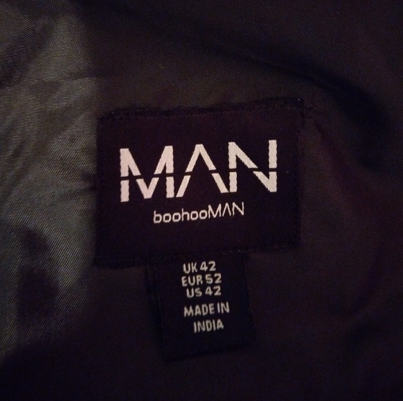 Jacket - Picture 3 of 6